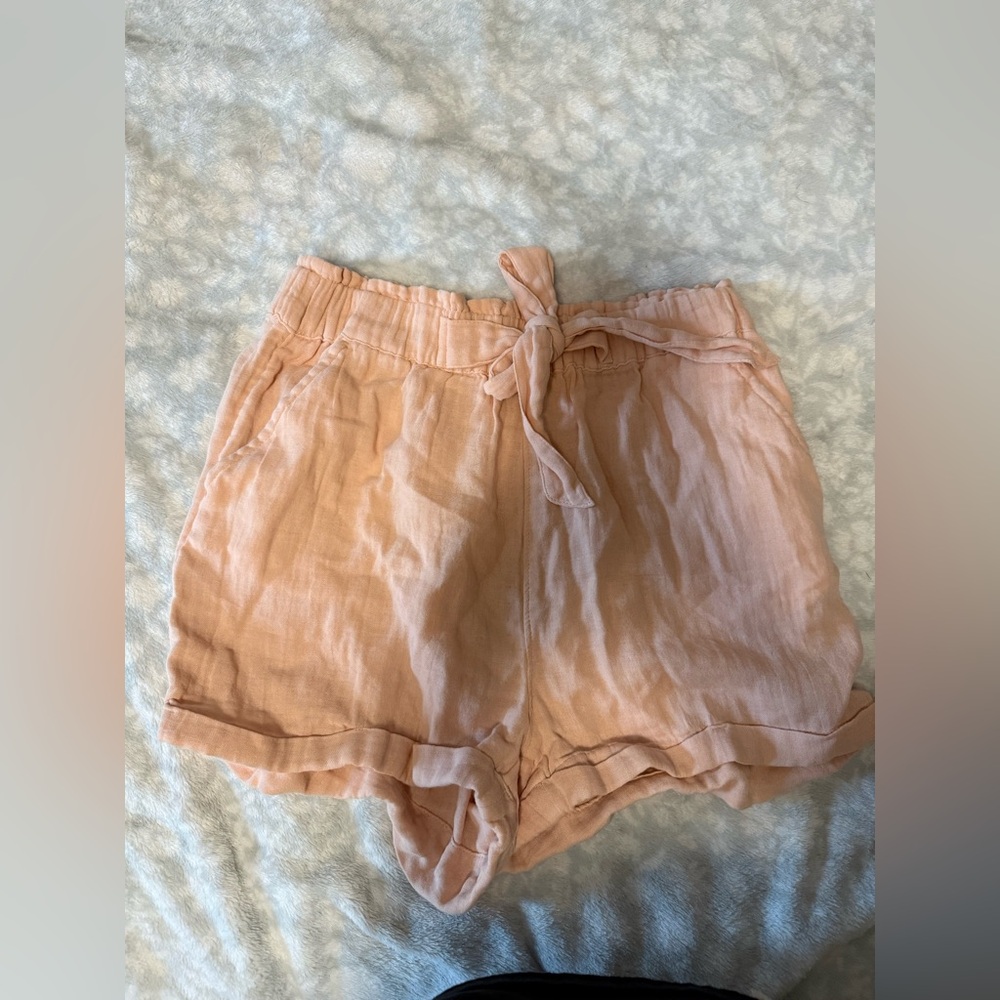 Kohl's Blush Tie-Waist High Waist Shorts